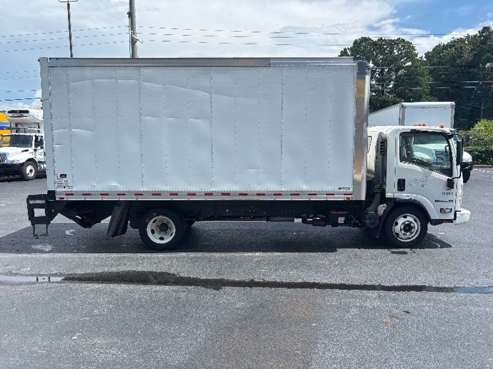 Light Duty Box Truck-Light and Medium Duty Trucks-Isuzu-2022-NPR EFI-Forest Park-GA-103,328\n\t\tmiles-$ 43,750 - Image 15