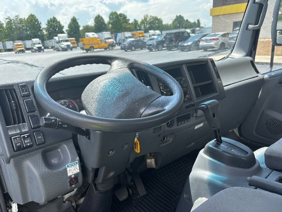 Light Duty Box Truck-Light and Medium Duty Trucks-Isuzu-2022-NPR EFI-Forest Park-GA-103,328\n\t\tmiles-$ 43,750 - Image 17