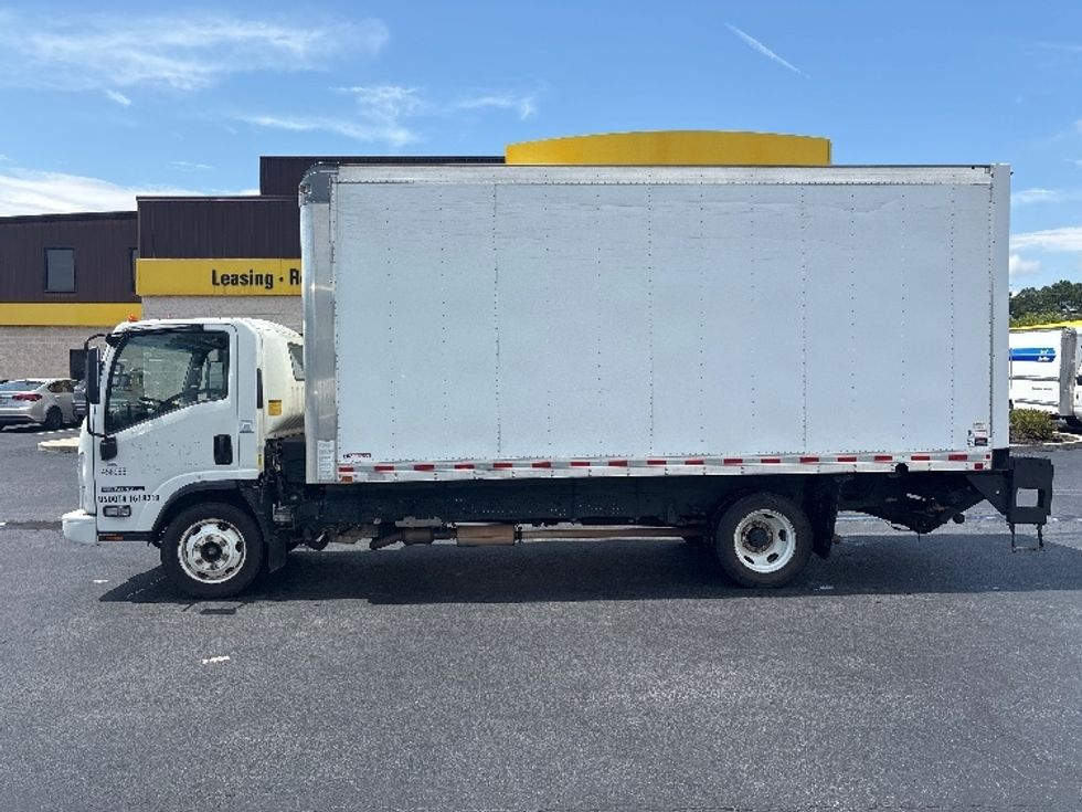 Light Duty Box Truck-Light and Medium Duty Trucks-Isuzu-2022-NPR EFI-Forest Park-GA-103,328\n\t\tmiles-$ 43,750 - Image 4
