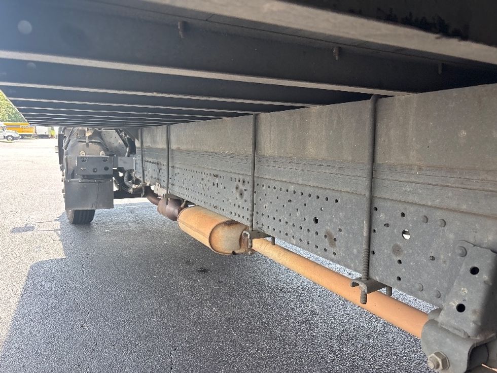 Light Duty Box Truck-Light and Medium Duty Trucks-Isuzu-2022-NPR EFI-Forest Park-GA-103,328\n\t\tmiles-$ 43,750 - Image 5