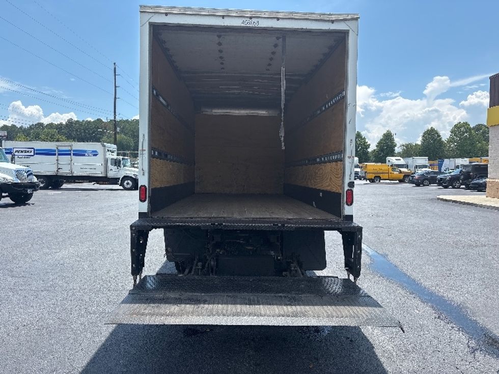 Light Duty Box Truck-Light and Medium Duty Trucks-Isuzu-2022-NPR EFI-Forest Park-GA-103,328\n\t\tmiles-$ 43,750 - Image 9