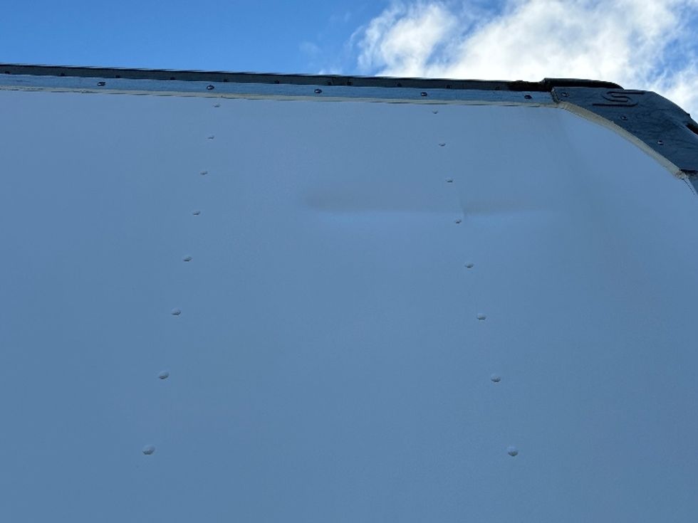 Light Duty Box Truck-Light and Medium Duty Trucks-Isuzu-2022-NPR EFI-Franklin-MA-103,586\n\t\tmiles-$ 38,500 - Image 26