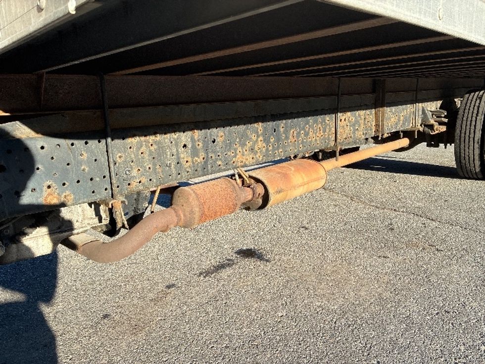 Light Duty Box Truck-Light and Medium Duty Trucks-Isuzu-2022-NPR EFI-Franklin-MA-103,586\n\t\tmiles-$ 38,500 - Image 5
