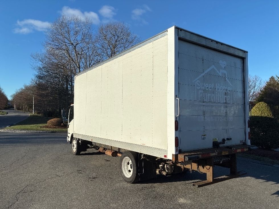 Light Duty Box Truck-Light and Medium Duty Trucks-Isuzu-2022-NPR EFI-Franklin-MA-103,586\n\t\tmiles-$ 38,500 - Image 6