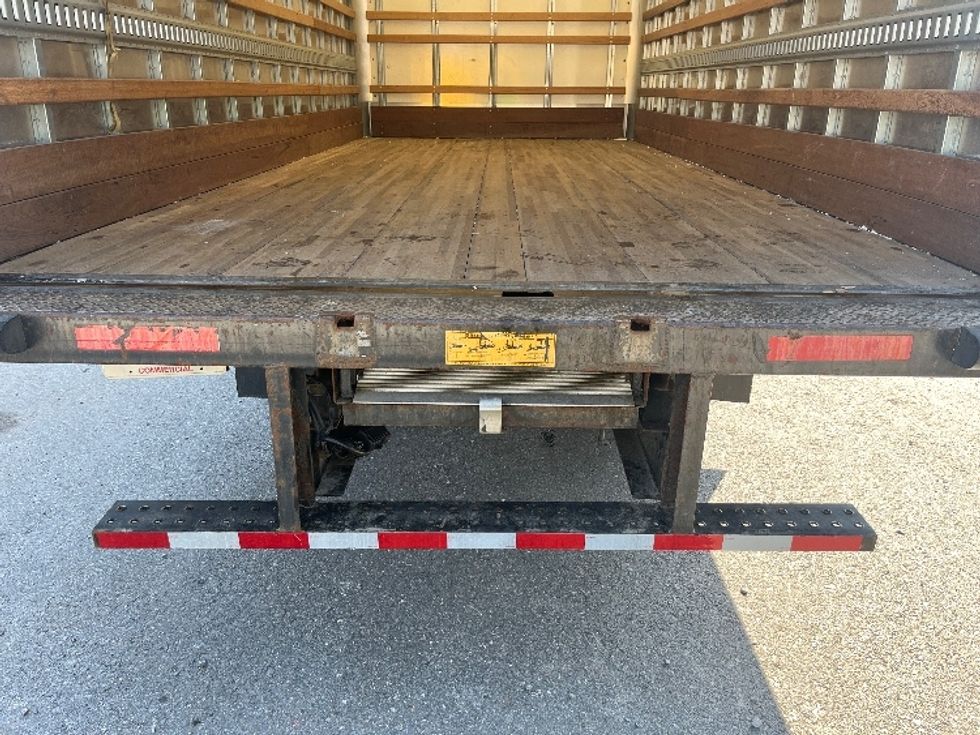 Light Duty Box Truck-Light and Medium Duty Trucks-Isuzu-2022-NPR EFI-Franklin-MA-68,387\n\t\tmiles-$ 40,750 - Image 10