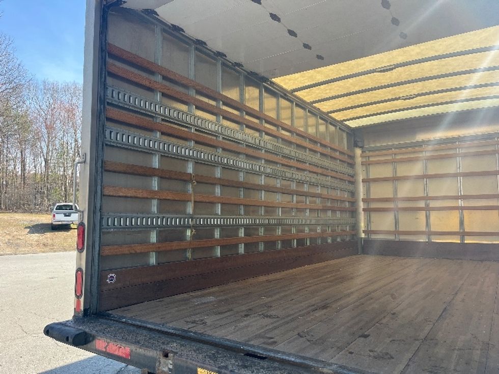 Light Duty Box Truck-Light and Medium Duty Trucks-Isuzu-2022-NPR EFI-Franklin-MA-68,387\n\t\tmiles-$ 40,750 - Image 11