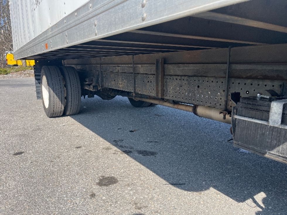 Light Duty Box Truck-Light and Medium Duty Trucks-Isuzu-2022-NPR EFI-Franklin-MA-68,387\n\t\tmiles-$ 40,750 - Image 14