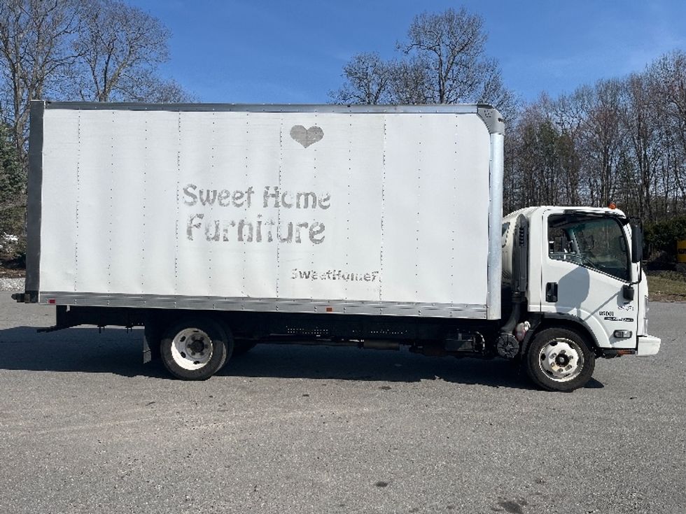 Light Duty Box Truck-Light and Medium Duty Trucks-Isuzu-2022-NPR EFI-Franklin-MA-68,387\n\t\tmiles-$ 40,750 - Image 15