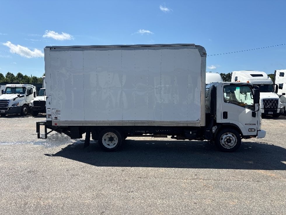 Light Duty Box Truck-Light and Medium Duty Trucks-Isuzu-2022-NPR EFI-Greensboro-NC-108,585\n\t\tmiles-$ 42,750 - Image 15