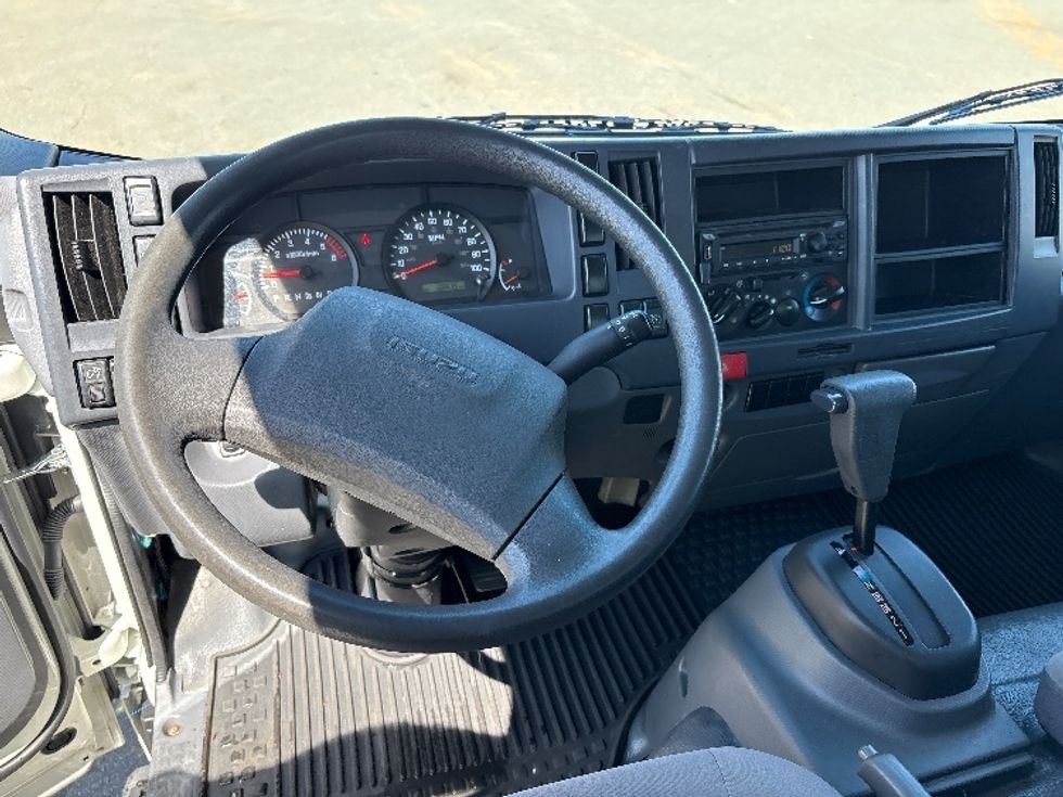 Light Duty Box Truck-Light and Medium Duty Trucks-Isuzu-2022-NPR EFI-Greensboro-NC-108,585\n\t\tmiles-$ 42,750 - Image 18
