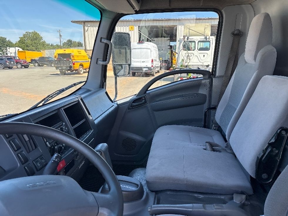 Light Duty Box Truck-Light and Medium Duty Trucks-Isuzu-2022-NPR EFI-Greensboro-NC-108,585\n\t\tmiles-$ 42,750 - Image 19