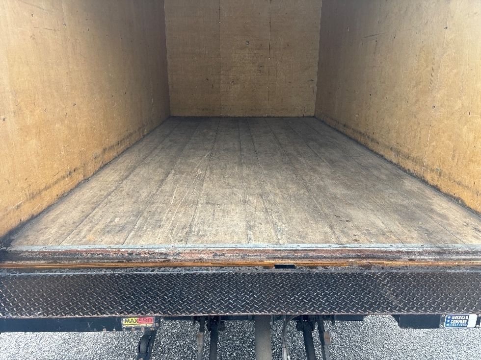 Light Duty Box Truck-Light and Medium Duty Trucks-Isuzu-2022-NPR EFI-Greer-SC-69,199\n\t\tmiles-$ 48,000 - Image 10