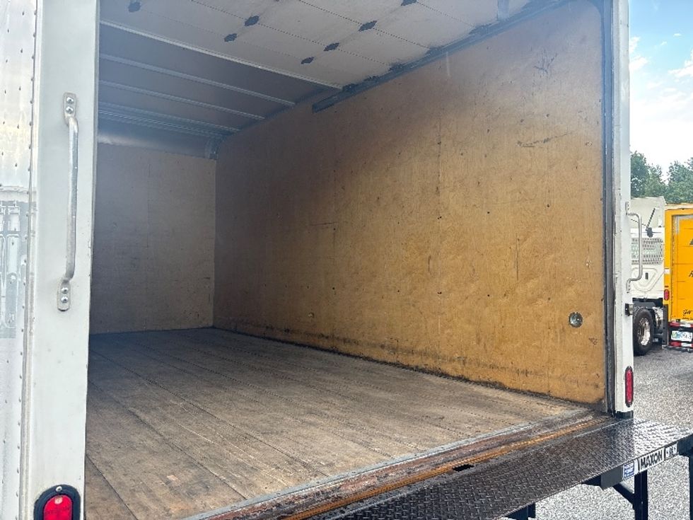 Light Duty Box Truck-Light and Medium Duty Trucks-Isuzu-2022-NPR EFI-Greer-SC-69,199\n\t\tmiles-$ 48,000 - Image 12