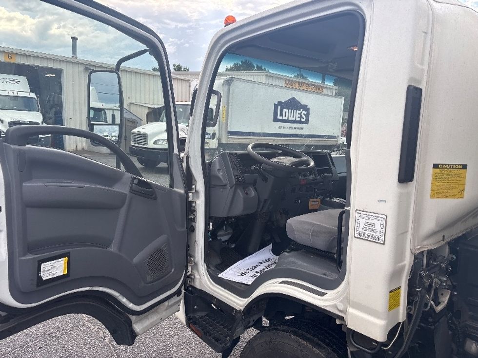 Light Duty Box Truck-Light and Medium Duty Trucks-Isuzu-2022-NPR EFI-Greer-SC-69,199\n\t\tmiles-$ 48,000 - Image 16