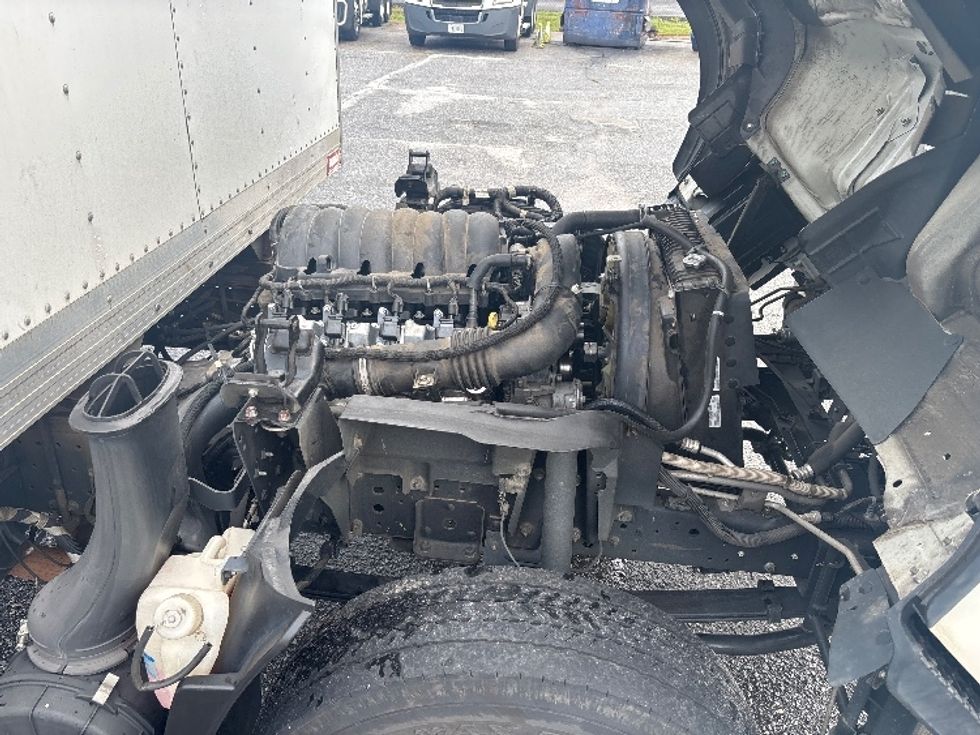 Light Duty Box Truck-Light and Medium Duty Trucks-Isuzu-2022-NPR EFI-Greer-SC-69,199\n\t\tmiles-$ 48,000 - Image 23
