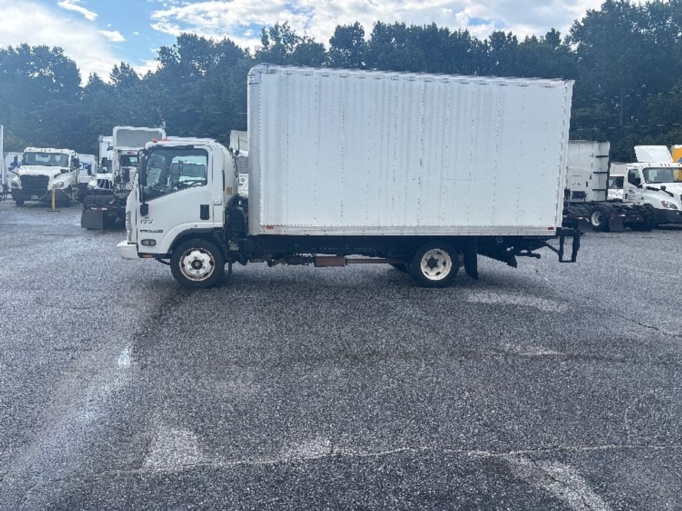 Light Duty Box Truck-Light and Medium Duty Trucks-Isuzu-2022-NPR EFI-Greer-SC-69,199\n\t\tmiles-$ 48,000 - Image 4