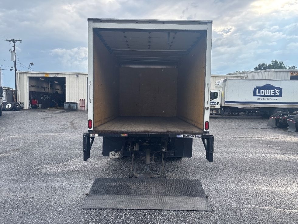 Light Duty Box Truck-Light and Medium Duty Trucks-Isuzu-2022-NPR EFI-Greer-SC-69,199\n\t\tmiles-$ 48,000 - Image 9