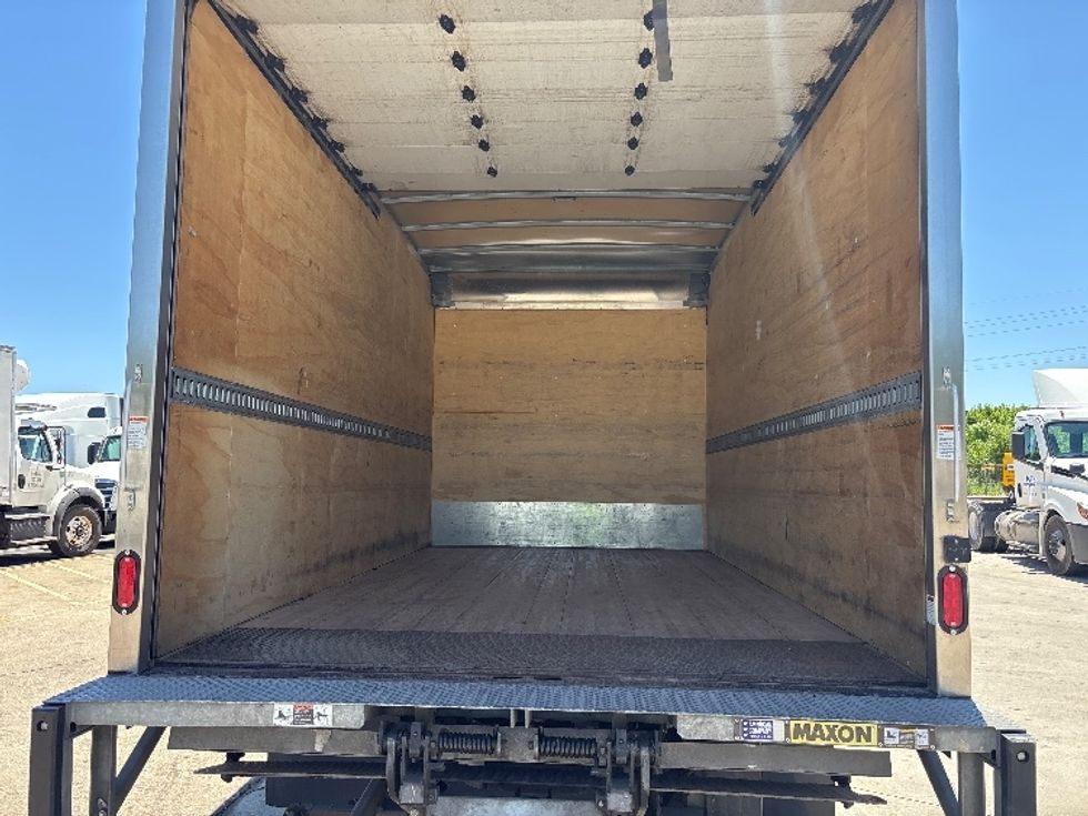Light Duty Box Truck-Light and Medium Duty Trucks-Isuzu-2022-NPR EFI-Indianapolis-IN-114,662\n\t\tmiles-$ 38,000 - Image 8
