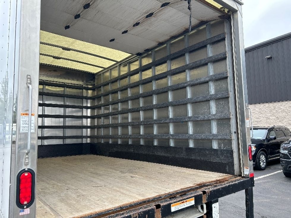 Light Duty Box Truck-Light and Medium Duty Trucks-Isuzu-2022-NPR EFI-Jessup-PA-110,061\n\t\tmiles-$ 39,250 - Image 11