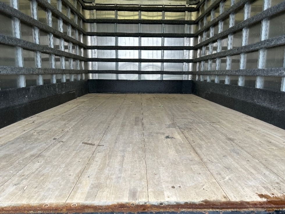 Light Duty Box Truck-Light and Medium Duty Trucks-Isuzu-2022-NPR EFI-Jessup-PA-110,061\n\t\tmiles-$ 39,250 - Image 9