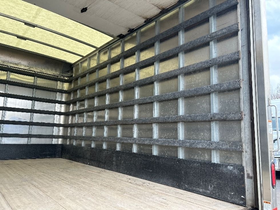 Light Duty Box Truck-Light and Medium Duty Trucks-Isuzu-2022-NPR EFI-Jessup-PA-129,168\n\t\tmiles-$ 37,250 - Image 11