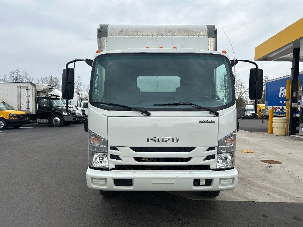 Light Duty Box Truck-Light and Medium Duty Trucks-Isuzu-2022-NPR EFI-Jessup-PA-129,168\n\t\tmiles-$ 37,250 - Image 2