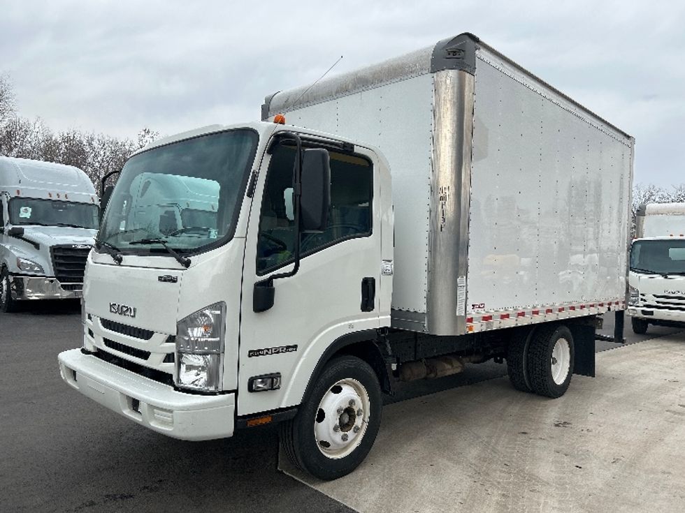 Light Duty Box Truck-Light and Medium Duty Trucks-Isuzu-2022-NPR EFI-Jessup-PA-129,168\n\t\tmiles-$ 37,250 - Image 3