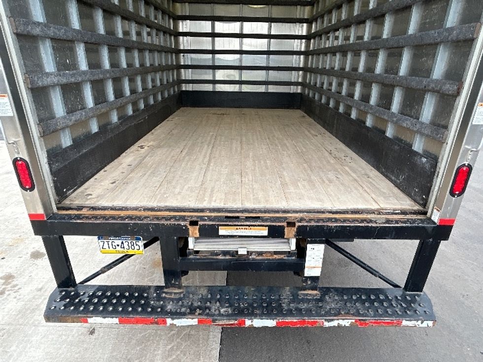 Light Duty Box Truck-Light and Medium Duty Trucks-Isuzu-2022-NPR EFI-Jessup-PA-129,168\n\t\tmiles-$ 37,250 - Image 9