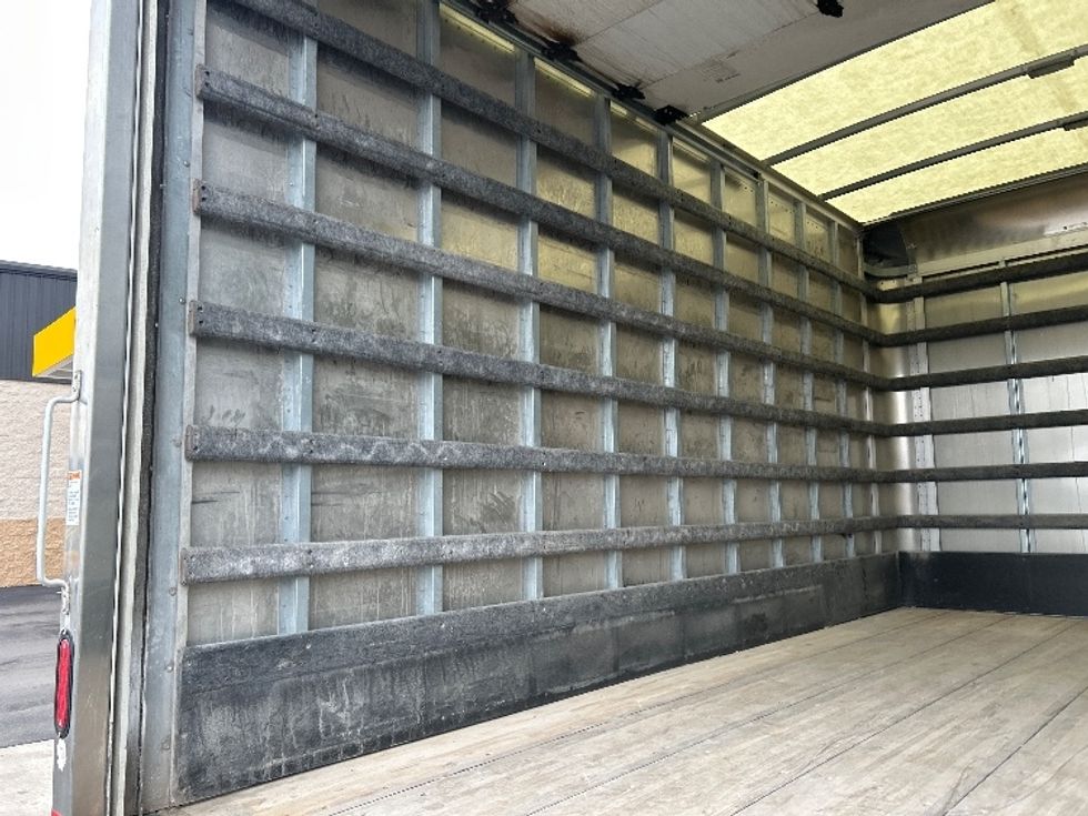 Light Duty Box Truck-Light and Medium Duty Trucks-Isuzu-2022-NPR EFI-Jessup-PA-139,182\n\t\tmiles-$ 35,500 - Image 10
