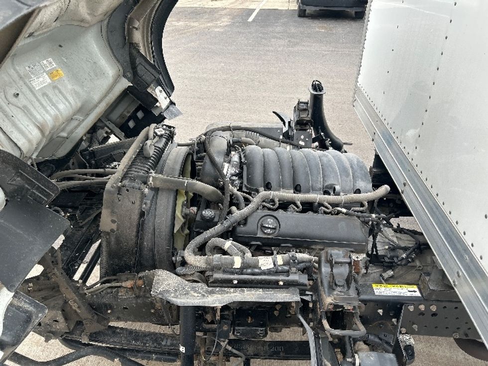 Light Duty Box Truck-Light and Medium Duty Trucks-Isuzu-2022-NPR EFI-Jessup-PA-139,182\n\t\tmiles-$ 35,500 - Image 23