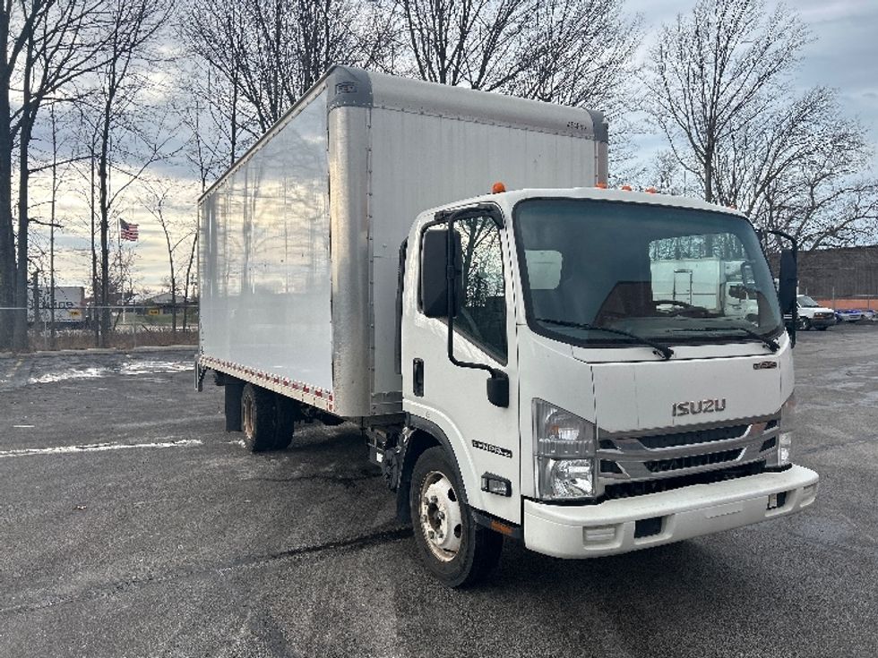 Light Duty Box Truck-Light and Medium Duty Trucks-Isuzu-2022-NPR EFI-Middlefield-OH-37,781\n\t\tmiles-$ 45,500 - Image 1
