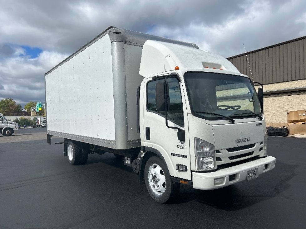 Light Duty Box Truck-Light and Medium Duty Trucks-Isuzu-2022-NPR EFI-Milwaukee-WI-144,306\n\t\tmiles-$ 35,000 - Image 1