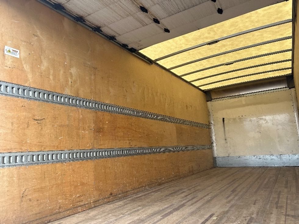Light Duty Box Truck-Light and Medium Duty Trucks-Isuzu-2022-NPR EFI-Milwaukee-WI-144,306\n\t\tmiles-$ 35,000 - Image 11