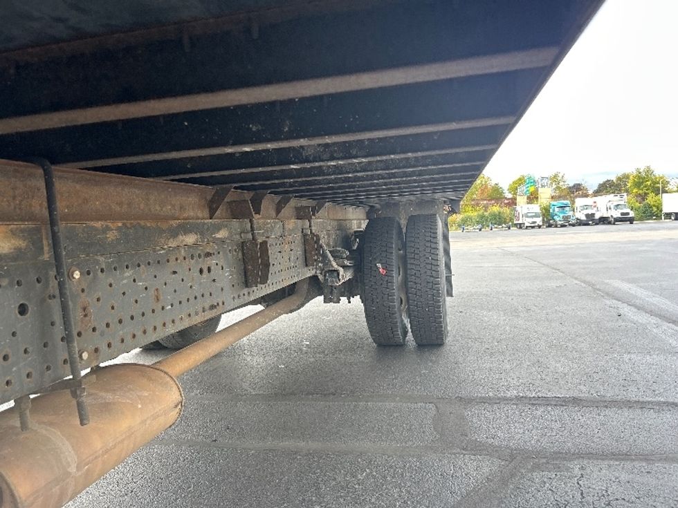 Light Duty Box Truck-Light and Medium Duty Trucks-Isuzu-2022-NPR EFI-Milwaukee-WI-144,306\n\t\tmiles-$ 35,000 - Image 5