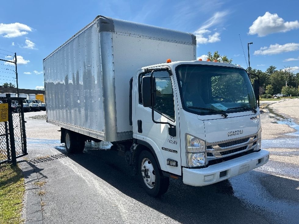 Light Duty Box Truck-Light and Medium Duty Trucks-Isuzu-2022-NPR EFI-Norton-MA-111,903\n\t\tmiles-$ 35,500 - Image 1