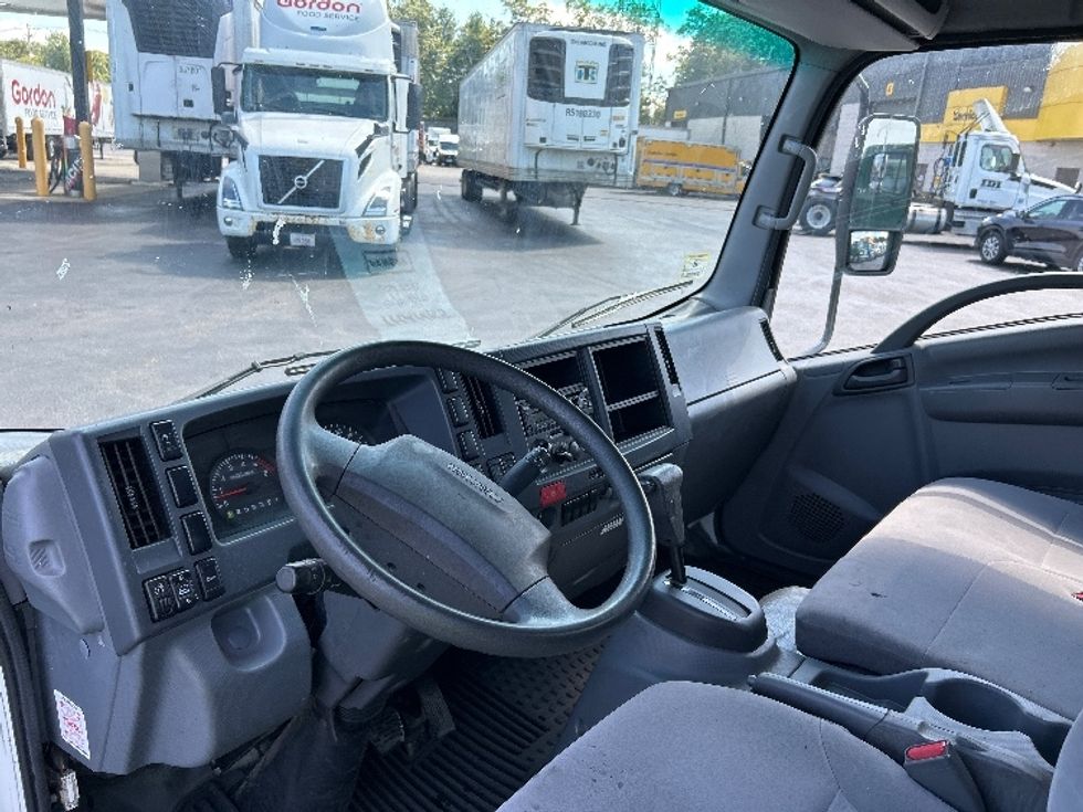 Light Duty Box Truck-Light and Medium Duty Trucks-Isuzu-2022-NPR EFI-Norton-MA-111,903\n\t\tmiles-$ 35,500 - Image 16