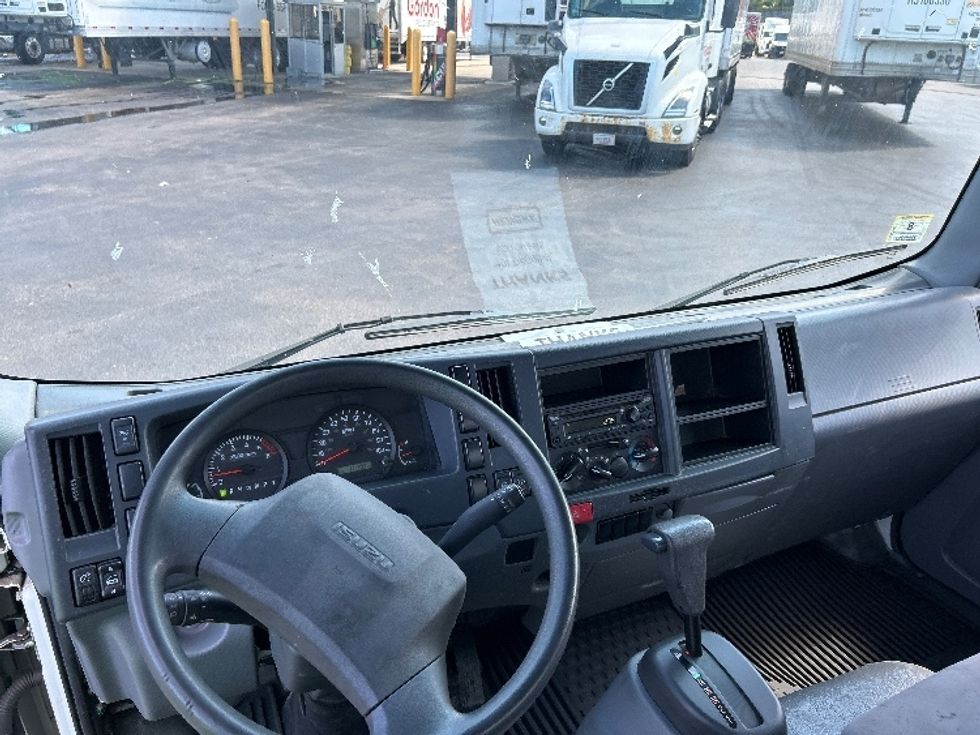 Light Duty Box Truck-Light and Medium Duty Trucks-Isuzu-2022-NPR EFI-Norton-MA-111,903\n\t\tmiles-$ 35,500 - Image 17