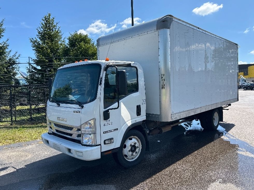 Light Duty Box Truck-Light and Medium Duty Trucks-Isuzu-2022-NPR EFI-Norton-MA-111,903\n\t\tmiles-$ 35,500 - Image 3
