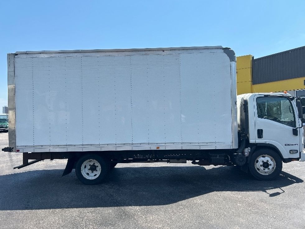 Light Duty Box Truck-Light and Medium Duty Trucks-Isuzu-2022-NPR EFI-Norton-MA-124,153\n\t\tmiles-$ 36,250 - Image 15