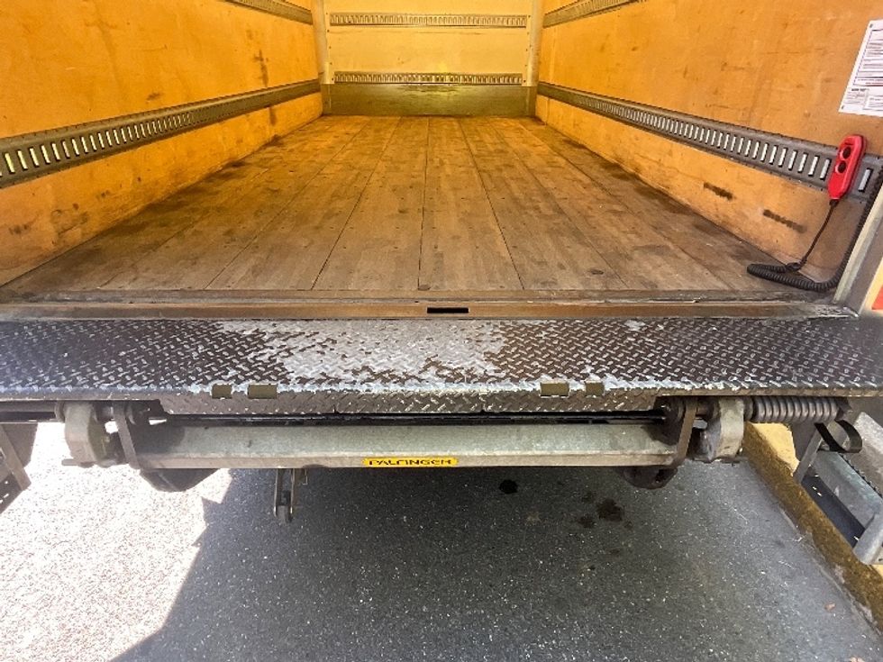 Light Duty Box Truck-Light and Medium Duty Trucks-Isuzu-2022-NPR EFI-Reading-PA-127,773\n\t\tmiles-$ 37,250 - Image 10