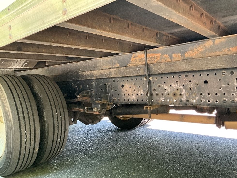 Light Duty Box Truck-Light and Medium Duty Trucks-Isuzu-2022-NPR EFI-Reading-PA-127,773\n\t\tmiles-$ 37,250 - Image 14