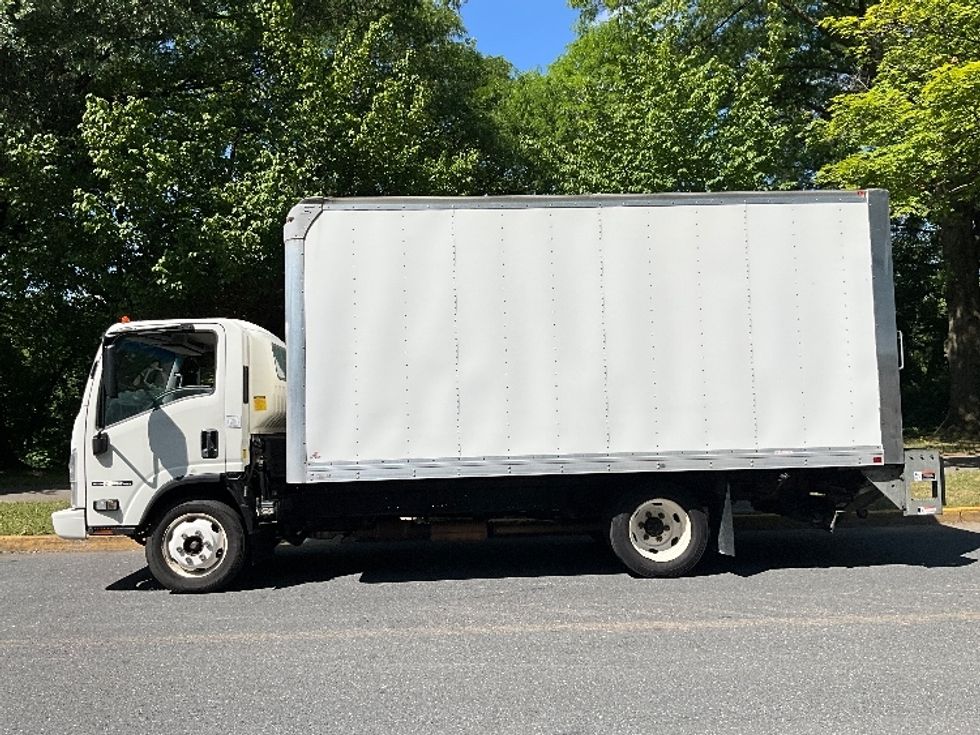 Light Duty Box Truck-Light and Medium Duty Trucks-Isuzu-2022-NPR EFI-Reading-PA-127,773\n\t\tmiles-$ 37,250 - Image 4