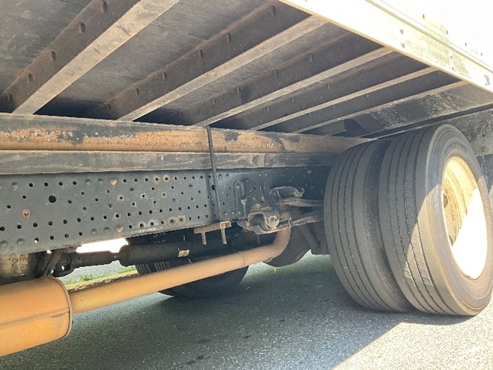 Light Duty Box Truck-Light and Medium Duty Trucks-Isuzu-2022-NPR EFI-Reading-PA-127,773\n\t\tmiles-$ 37,250 - Image 5