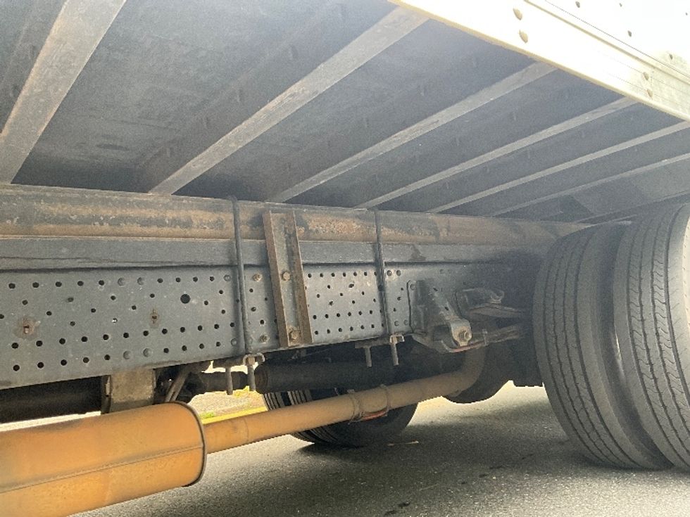Light Duty Box Truck-Light and Medium Duty Trucks-Isuzu-2022-NPR EFI-Reading-PA-142,323\n\t\tmiles-$ 34,750 - Image 5