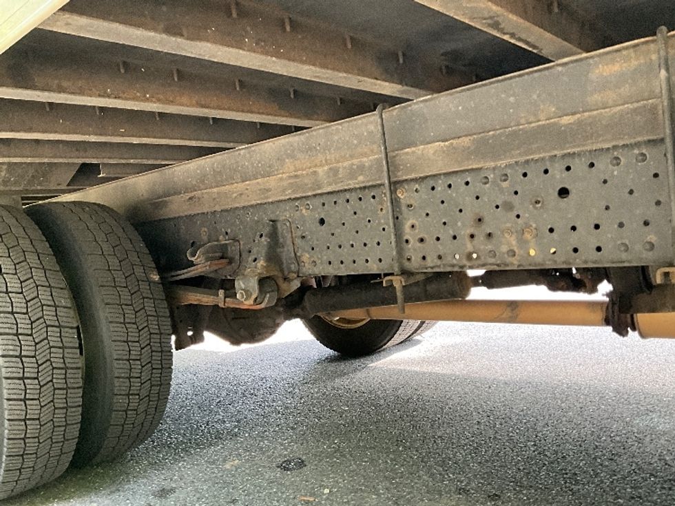 Light Duty Box Truck-Light and Medium Duty Trucks-Isuzu-2022-NPR EFI-Reading-PA-145,659\n\t\tmiles-$ 34,000 - Image 14