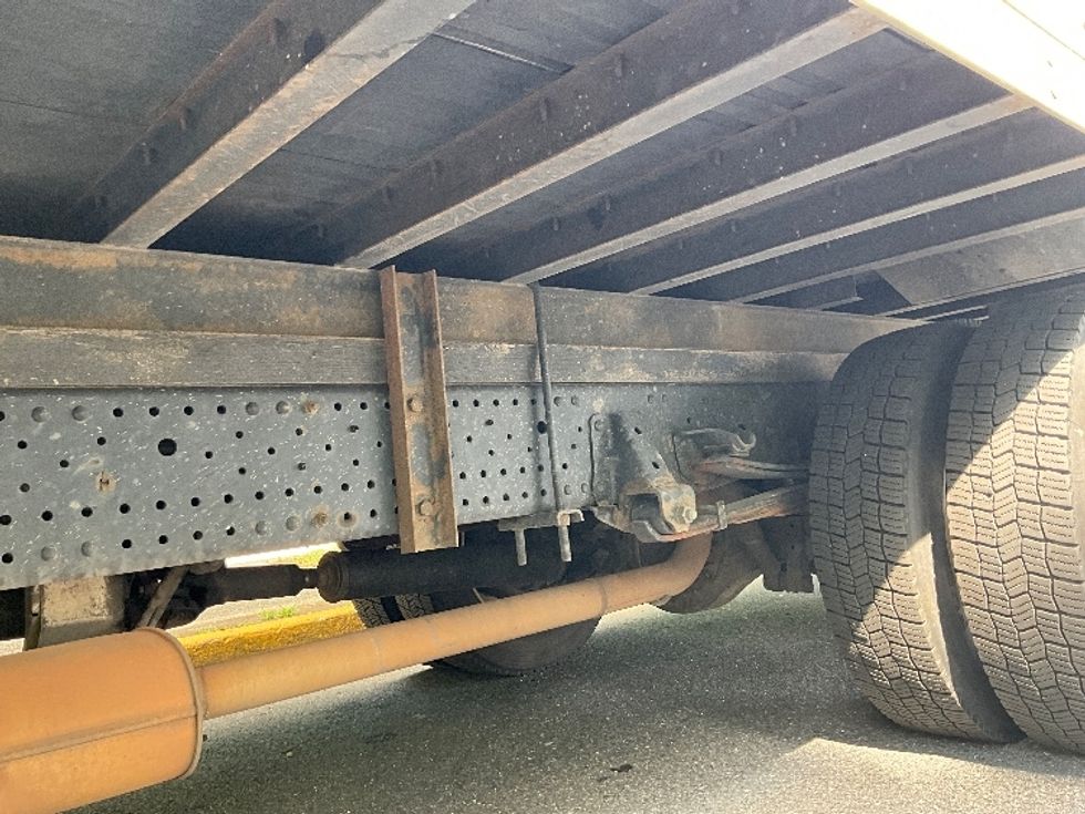 Light Duty Box Truck-Light and Medium Duty Trucks-Isuzu-2022-NPR EFI-Reading-PA-145,659\n\t\tmiles-$ 34,000 - Image 5