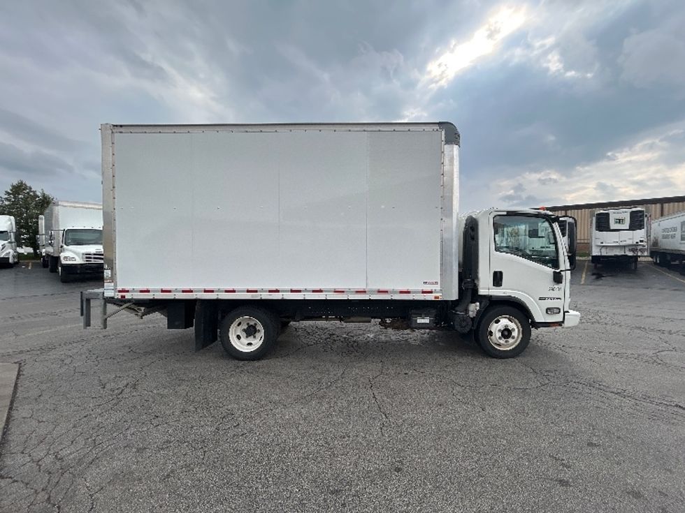 Light Duty Box Truck-Light and Medium Duty Trucks-Isuzu-2022-NPR EFI-Sturtevant-WI-77,572\n\t\tmiles-$ 42,500 - Image 15