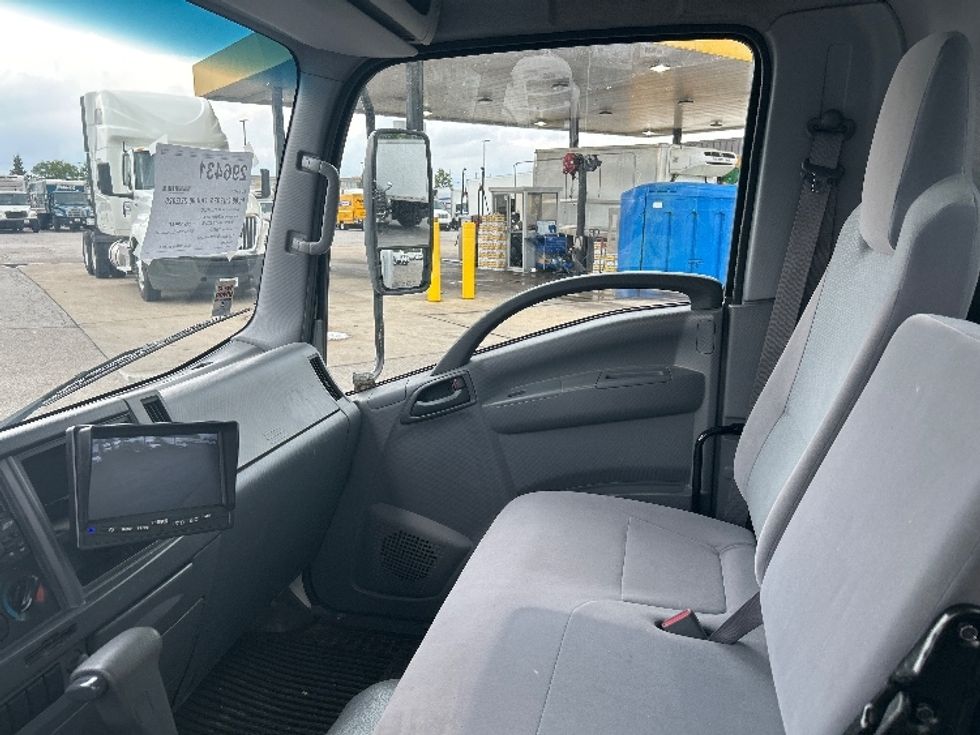 Light Duty Box Truck-Light and Medium Duty Trucks-Isuzu-2022-NPR EFI-Sturtevant-WI-77,572\n\t\tmiles-$ 42,500 - Image 19