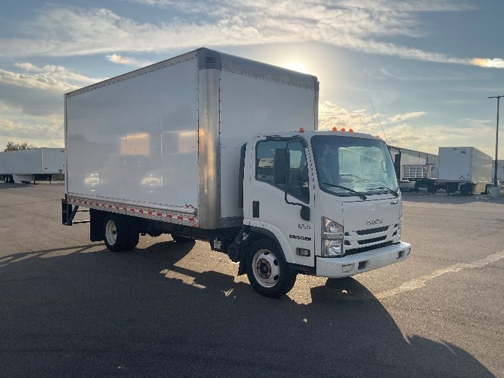 Light Duty Box Truck-Light and Medium Duty Trucks-Isuzu-2022-NPR EFI-Tampa-FL-194,459\n\t\tmiles-$ 26,000 - Image 1