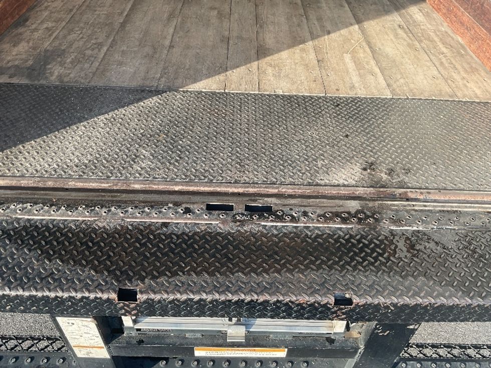 Light Duty Box Truck-Light and Medium Duty Trucks-Isuzu-2022-NPR EFI-Tampa-FL-194,459\n\t\tmiles-$ 26,000 - Image 10